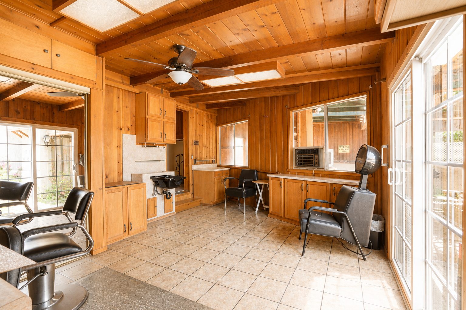 Sunroom after professional editing