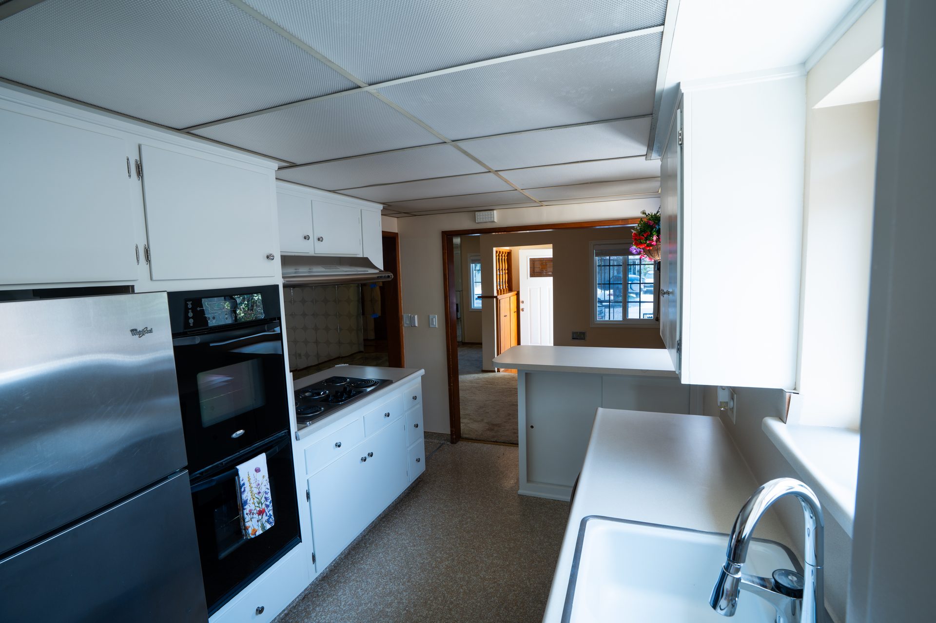 Second kitchen before editing